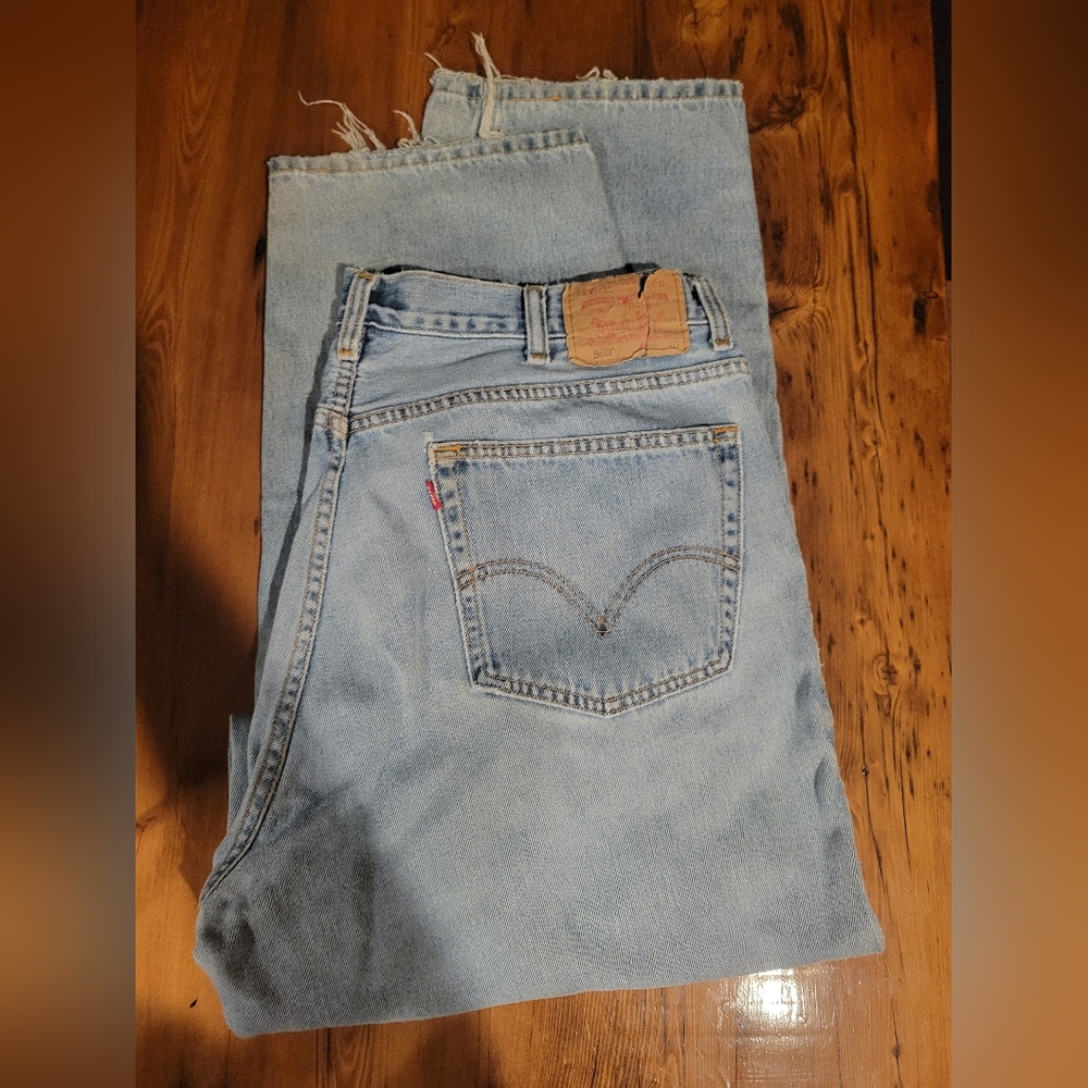 Distressed Vintage Jeans 560